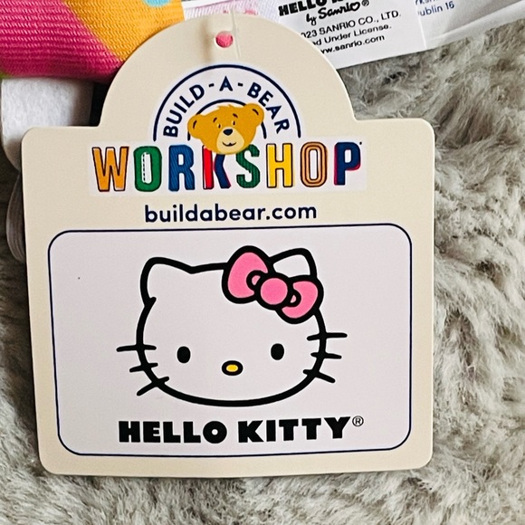 Build a Bear Hello Kitty Summer Edition Popsicle Wristie 2023 - Picture 3 of 3